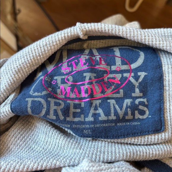 Steve Madden Casual Gray Women's hooded sleep Top m/l - Picture 4 of 4